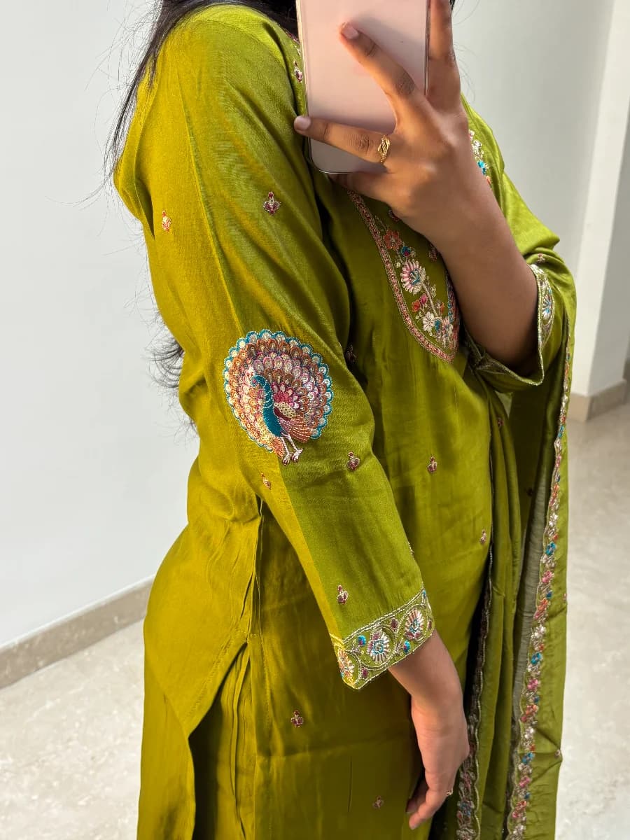 Meenakari 3 pcs Salwar set  thumbnail 3