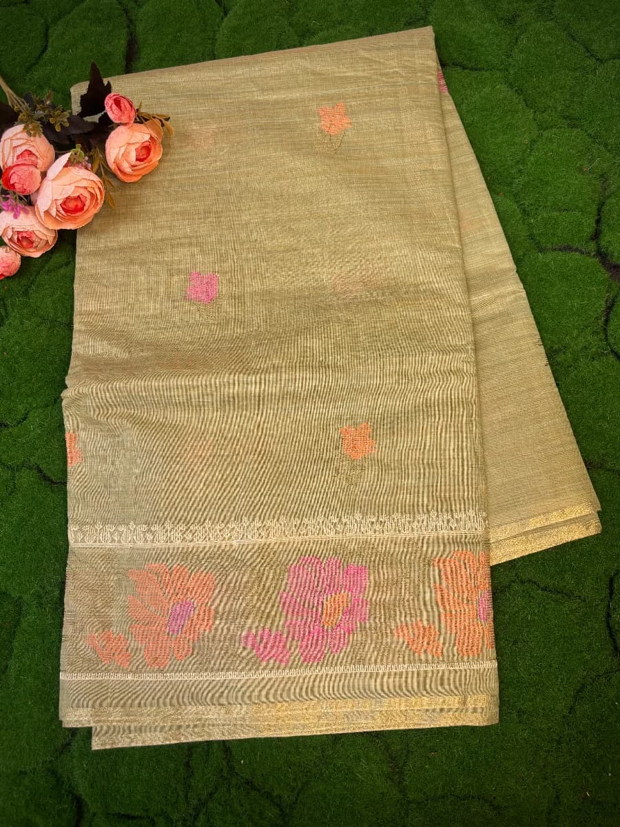 Cotton saree- Embossed Thread work